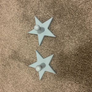 2 Star Wall hooks